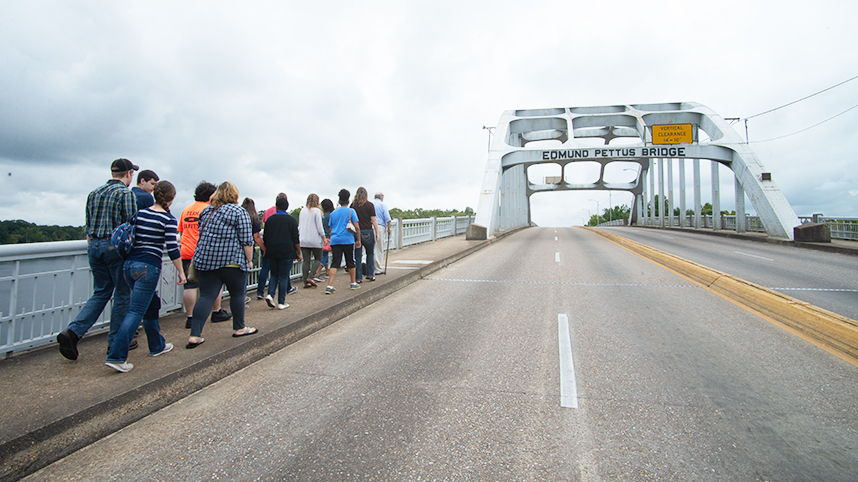 Cedarville University students crossing Edmund Pettus Bridge 858