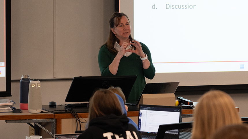 Dr. Marsha Williams teaching in classroom 858