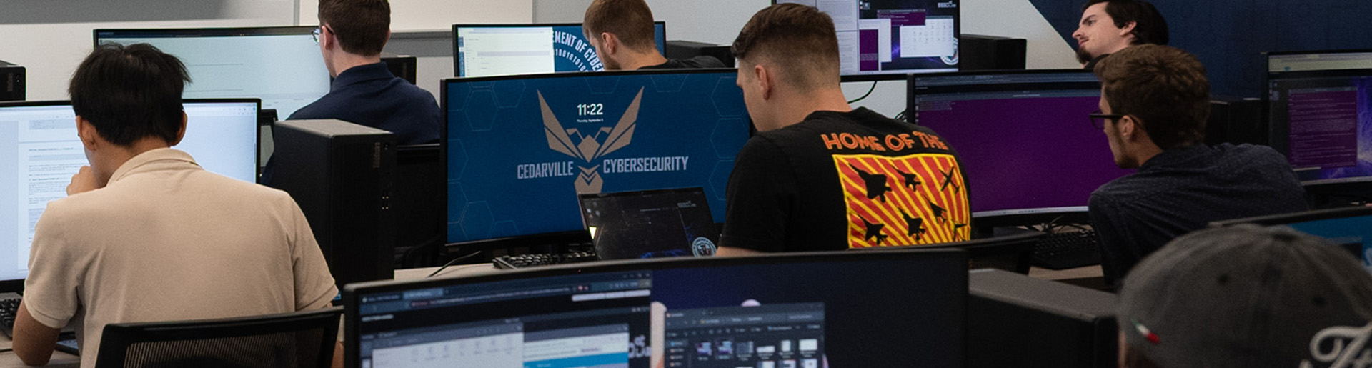 Cyber students in lab at Cedarville University